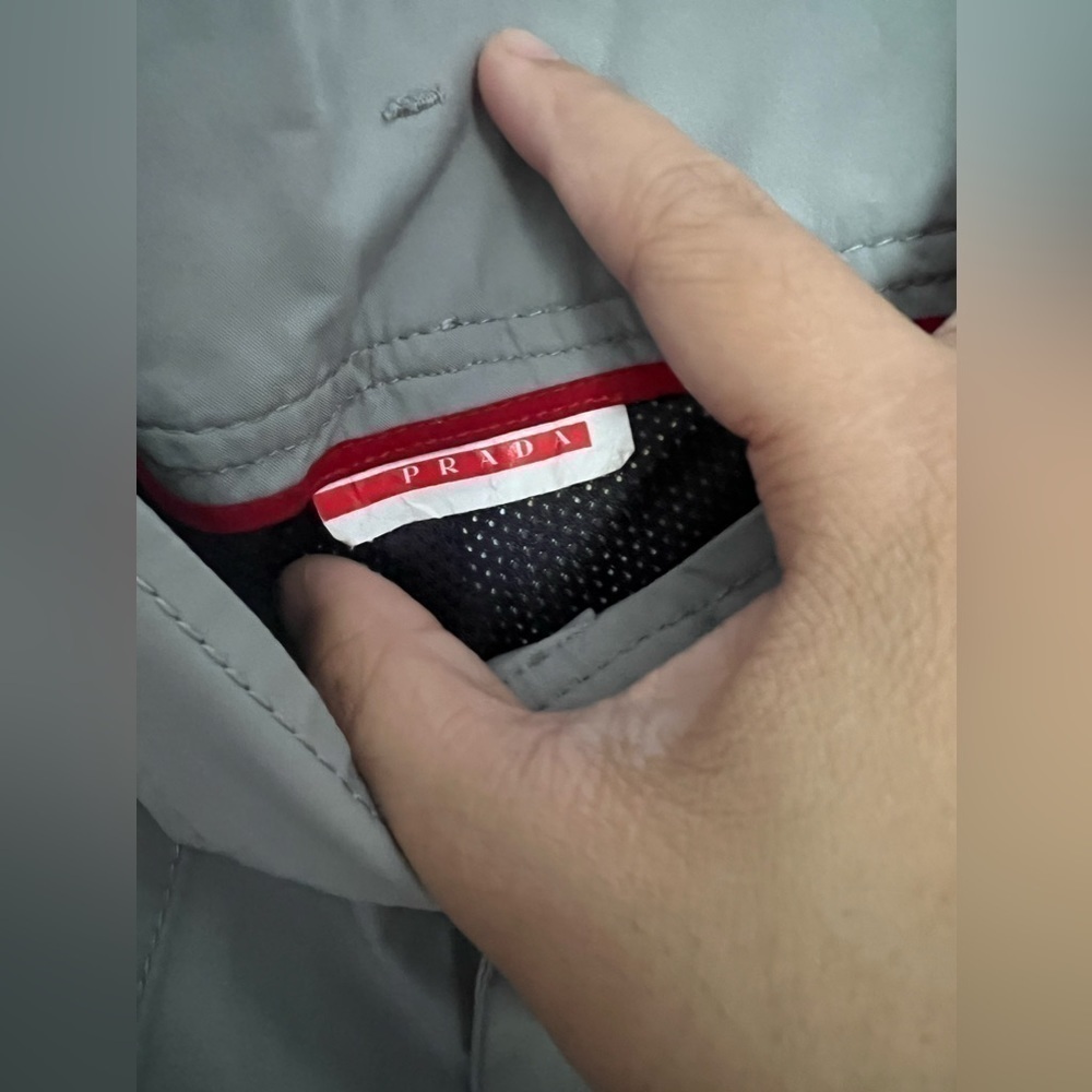 PRADA gor tex nylon cargo pants (authentic) - Picture 6 of 17